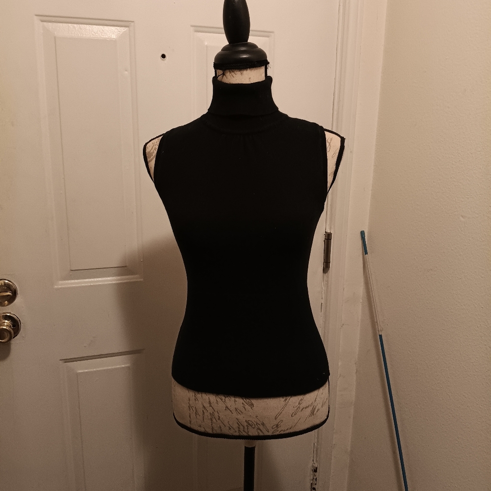 Axcess Black Sleeveless Top